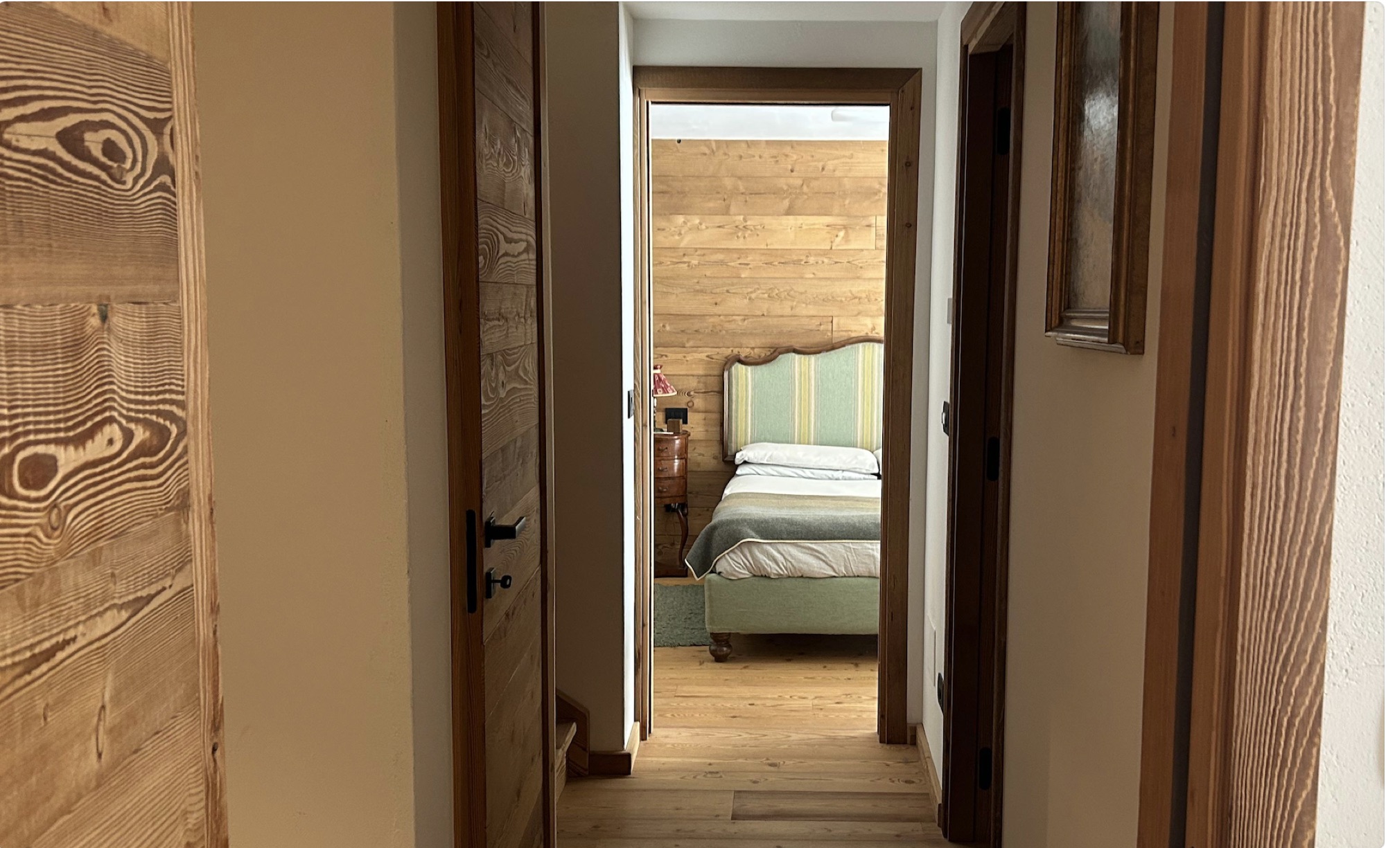 Bedroom corridor