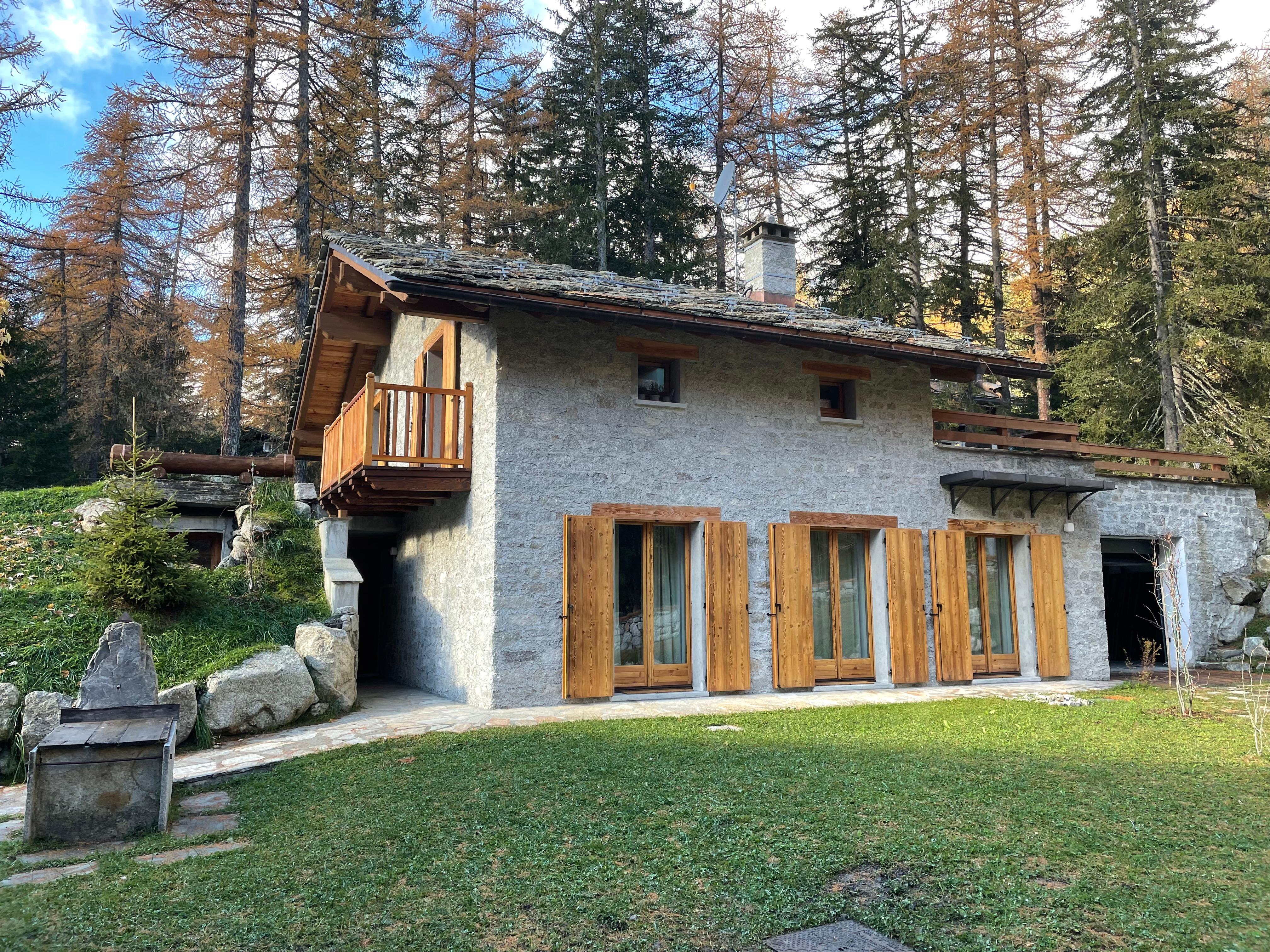 Traditional architecture